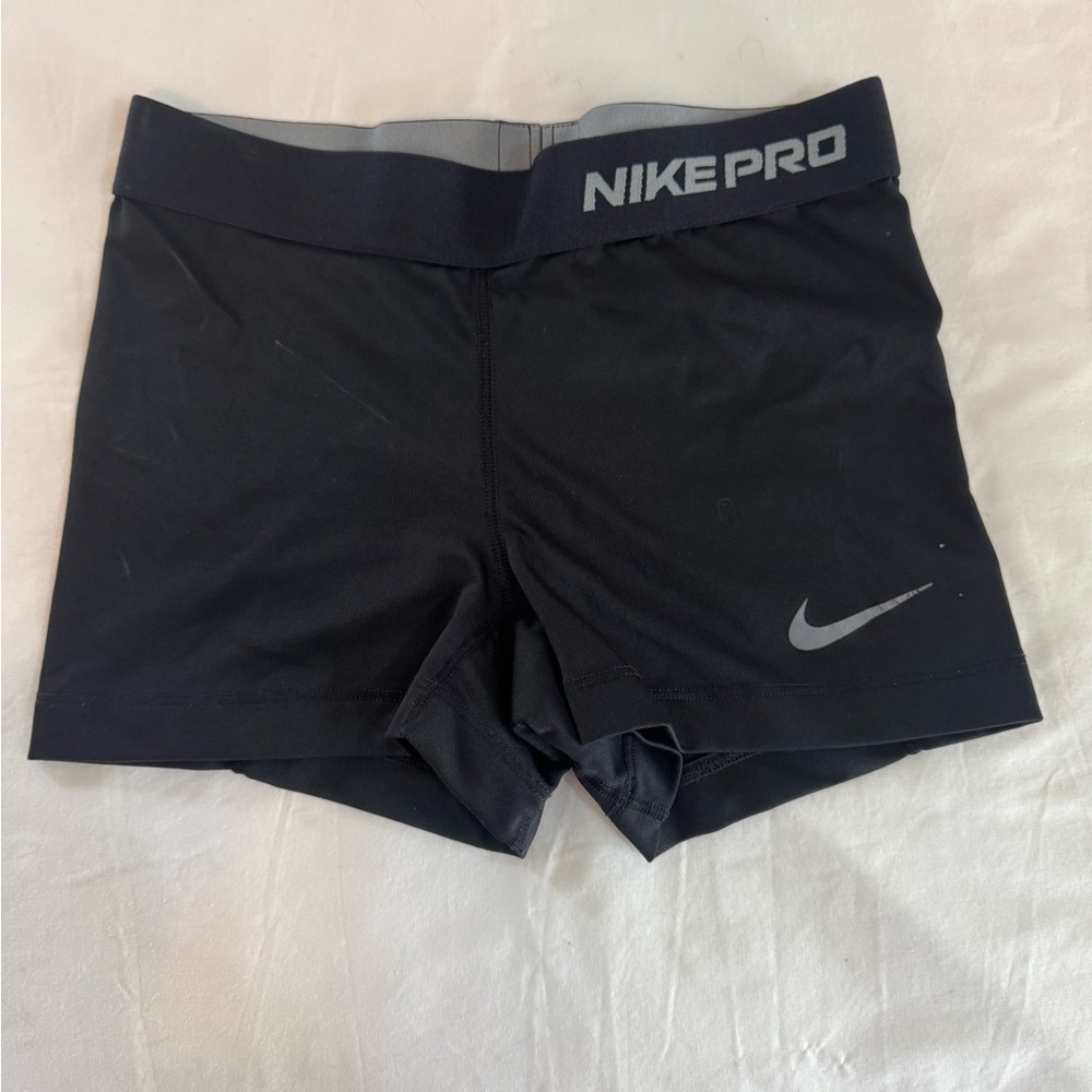Nike Pro Women's Athletic Black Shorts